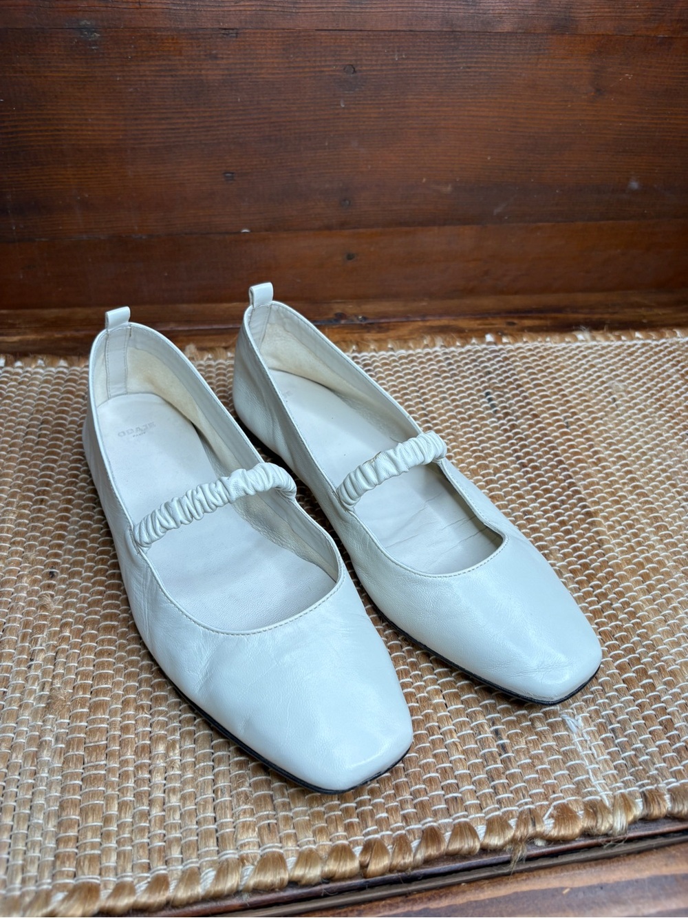 Odaje White Vegan Leather Flats Size 39 Recycled Material Square Toe
